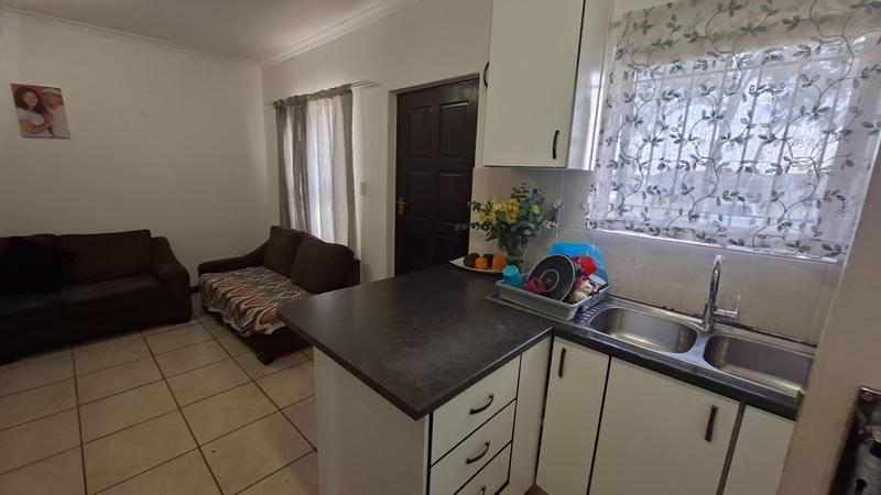 2 Bedroom Property for Sale in Victoria Park Western Cape